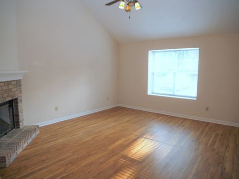 Tiny photo for 431 RICHVIEW PARK CIR East #bsouth, Tallahassee, FL 32301 (MLS # 396753)