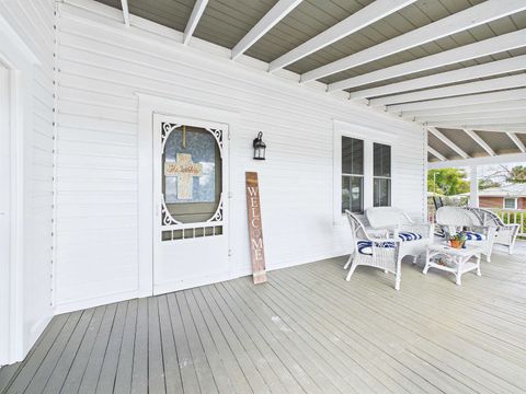 Tiny photo for 602 W Bay Street, Perry, FL 32347 (MLS # 397867)