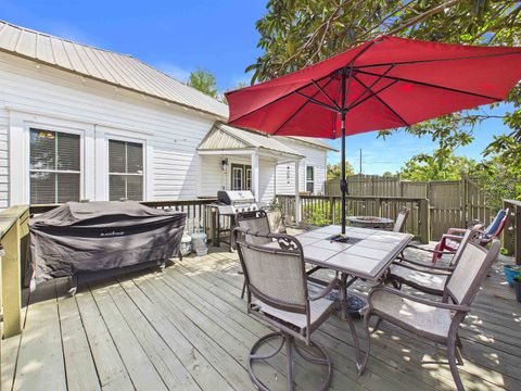 Tiny photo for 602 W Bay Street, Perry, FL 32347 (MLS # 397867)