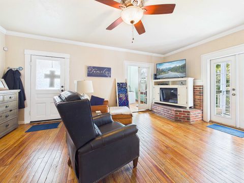 Tiny photo for 602 W Bay Street, Perry, FL 32347 (MLS # 397867)