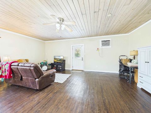 Tiny photo for 602 W Bay Street, Perry, FL 32347 (MLS # 397867)