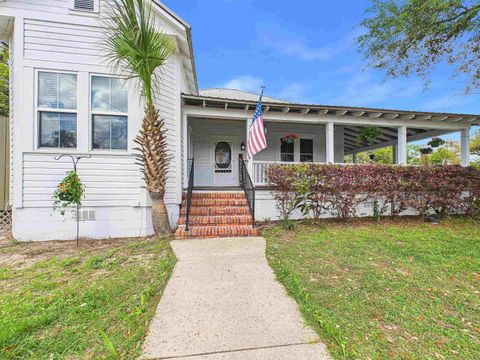 Photo of 602 W Bay Street, Perry, FL 32347 (MLS # 397867)