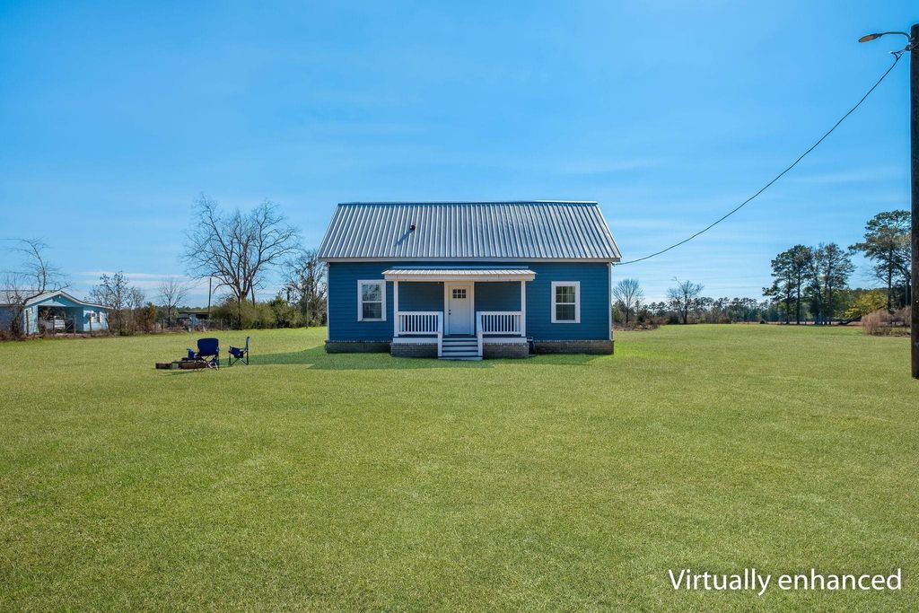 Photo of 5588 Sycamore Road, Quincy, FL 32351 (MLS # 396279)