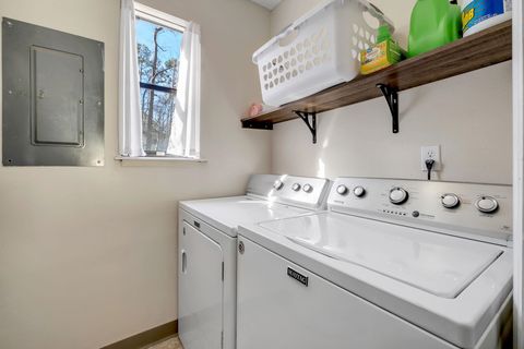 Tiny photo for 1570 Three Lantern Lane, Tallahassee, FL 32301 (MLS # 396348)