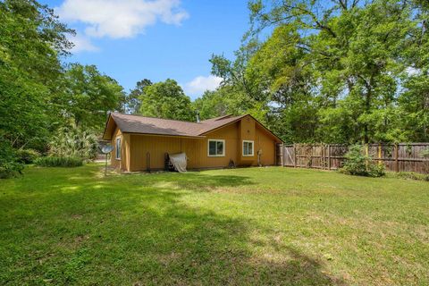 Tiny photo for 7921 S Briarcreek Road, Tallahassee, FL 32312 (MLS # 398120)