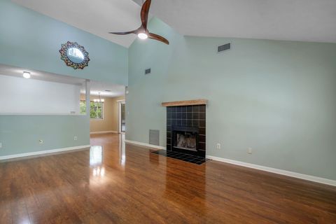 Tiny photo for 7921 S Briarcreek Road, Tallahassee, FL 32312 (MLS # 398120)