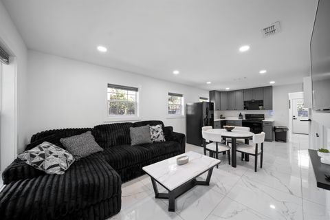 Tiny photo for 2403 Country Club Drive, Tallahassee, FL 32301 (MLS # 392233)