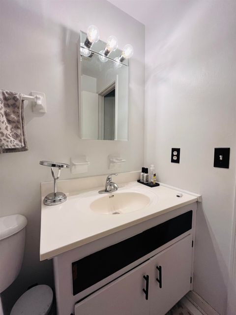 Tiny photo for 581 Holyoke Court #C, Tallahassee, FL 32301 (MLS # 398984)