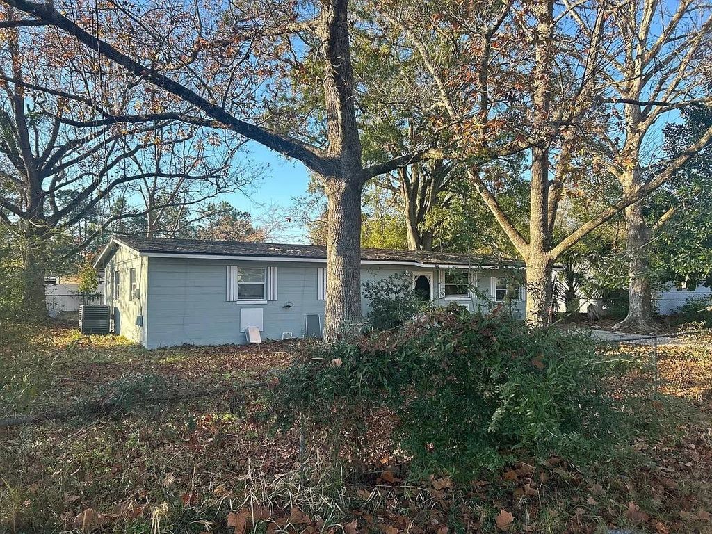 Photo of 8050 S Lourdes Drive, Jacksonville, FL 32210 (MLS # 396226)