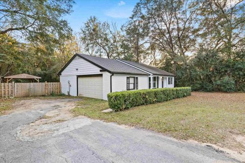 Tiny photo for 2121 Shady Oaks Drive, Tallahassee, FL 32303 (MLS # 398006)