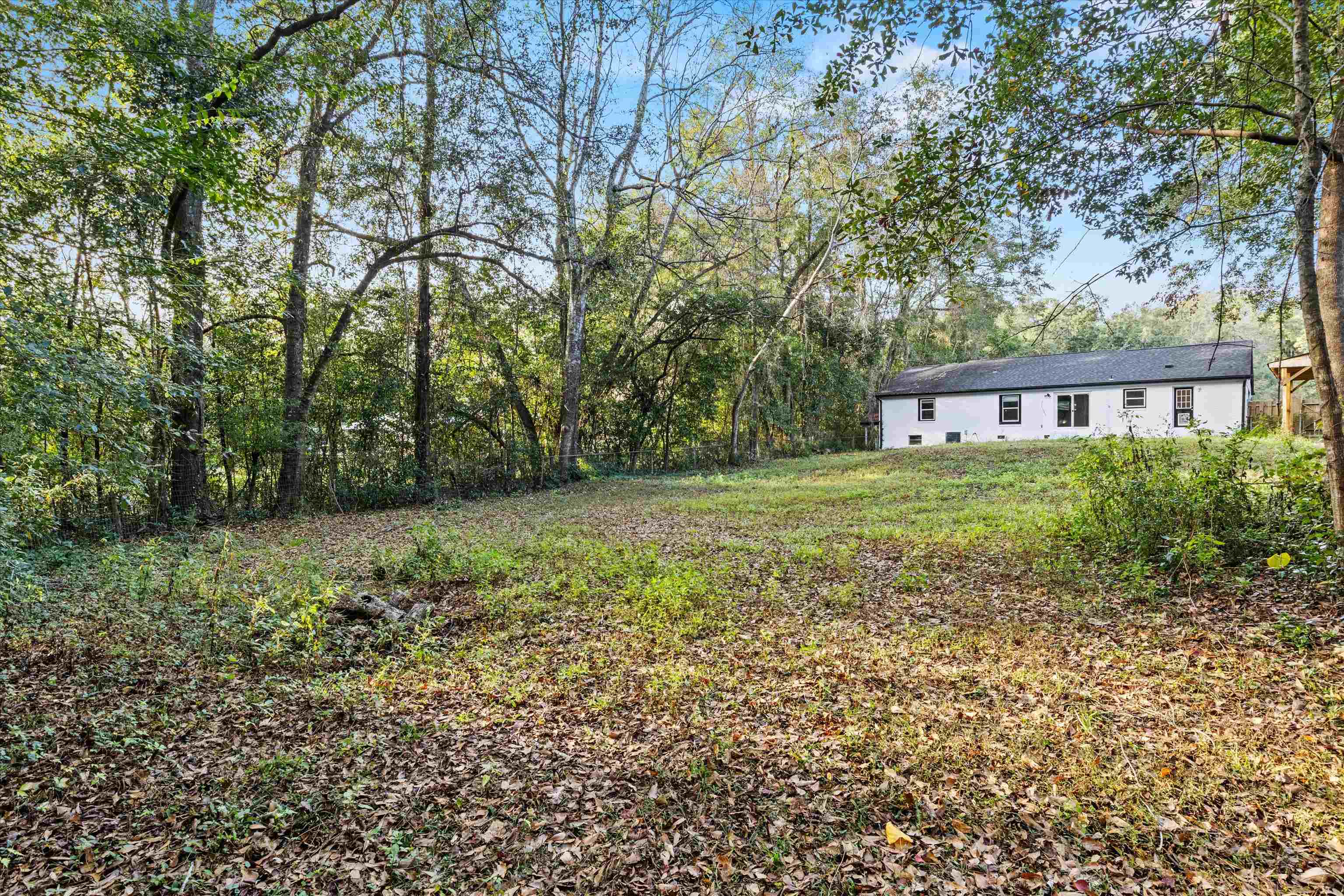 2121 Shady Oaks Drive