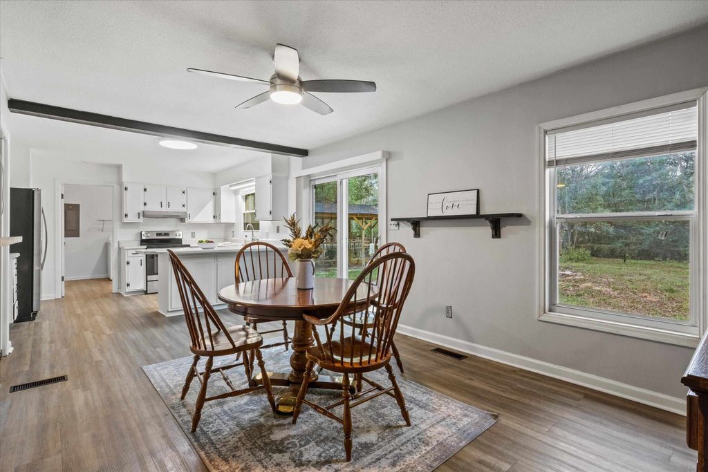 Photo of 2121 Shady Oaks Drive, Tallahassee, FL 32303 (MLS # 398006)