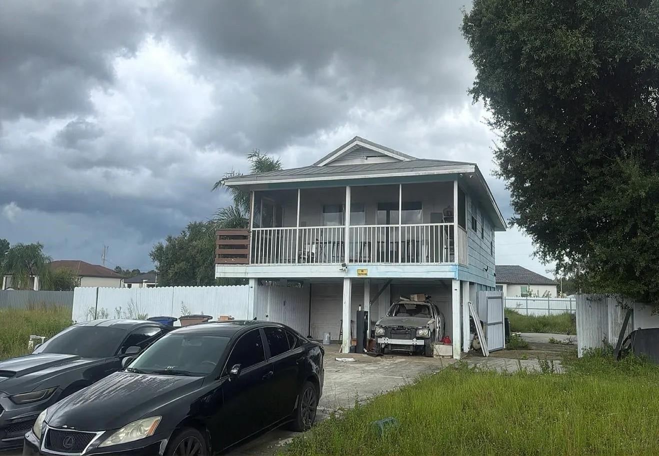 4017 SW 3rd Street