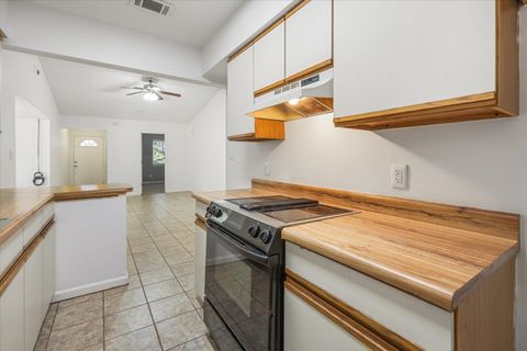 Tiny photo for 1806 Falconcrest Street, Tallahassee, FL 32303 (MLS # 393211)