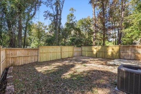 Tiny photo for 1806 Falconcrest Street, Tallahassee, FL 32303 (MLS # 393211)