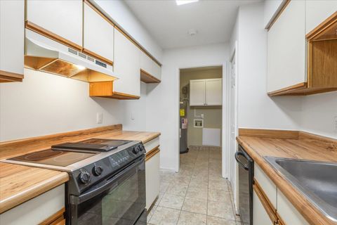 Tiny photo for 1806 Falconcrest Street, Tallahassee, FL 32303 (MLS # 393211)