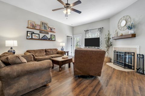 Tiny photo for 3463 Hawks Hill Trail, Tallahassee, FL 32312 (MLS # 396186)