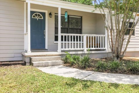 Tiny photo for 1816 Atkamire Drive, Tallahassee, FL 32304 (MLS # 402034)