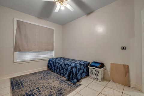 Tiny photo for 2106 BLOXHAM CUTOFF Road, Crawfordville, FL 32327 (MLS # 394425)