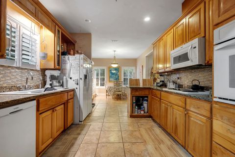 Tiny photo for 2106 BLOXHAM CUTOFF Road, Crawfordville, FL 32327 (MLS # 394425)