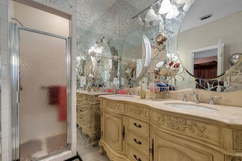 Tiny photo for 2106 BLOXHAM CUTOFF Road, Crawfordville, FL 32327 (MLS # 394425)