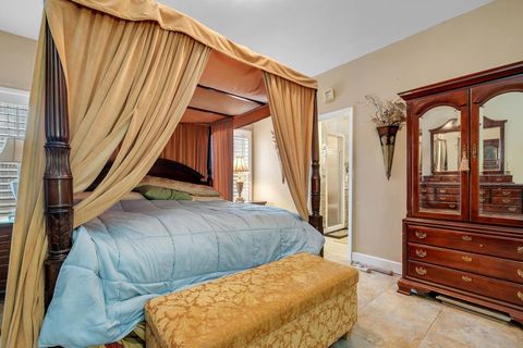 Tiny photo for 2106 BLOXHAM CUTOFF Road, Crawfordville, FL 32327 (MLS # 394425)