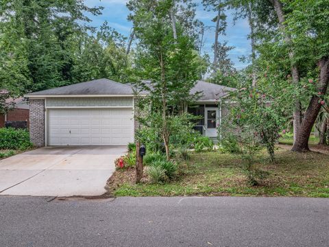 1737 Silverwood Drive Tallahassee FL 32301