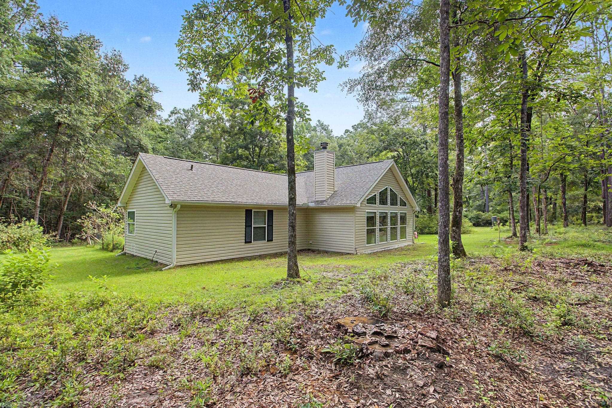 1391 Paul Thompson Road