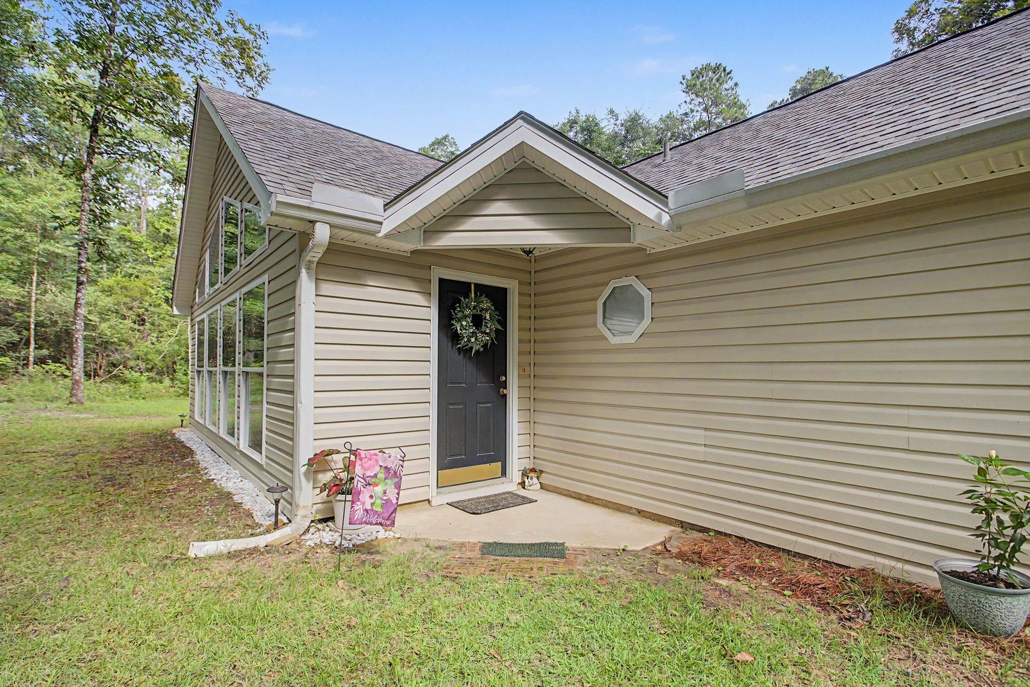 1391 Paul Thompson Road