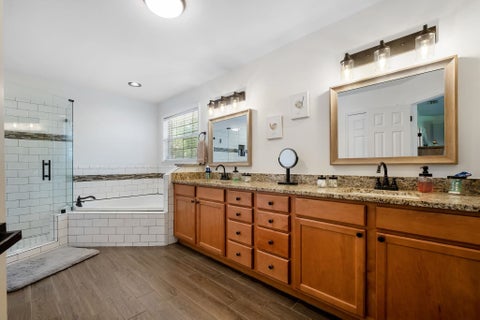 Tiny photo for 1205 Wax Wing Court, Tallahassee, FL 32312 (MLS # 401566)