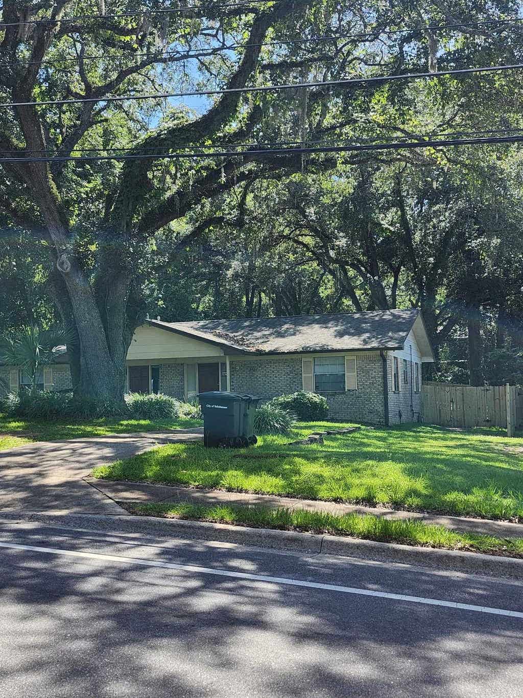Photo of 3106 Jim Lee Road #3106-3108, Tallahassee, FL 32301 (MLS # 402336)