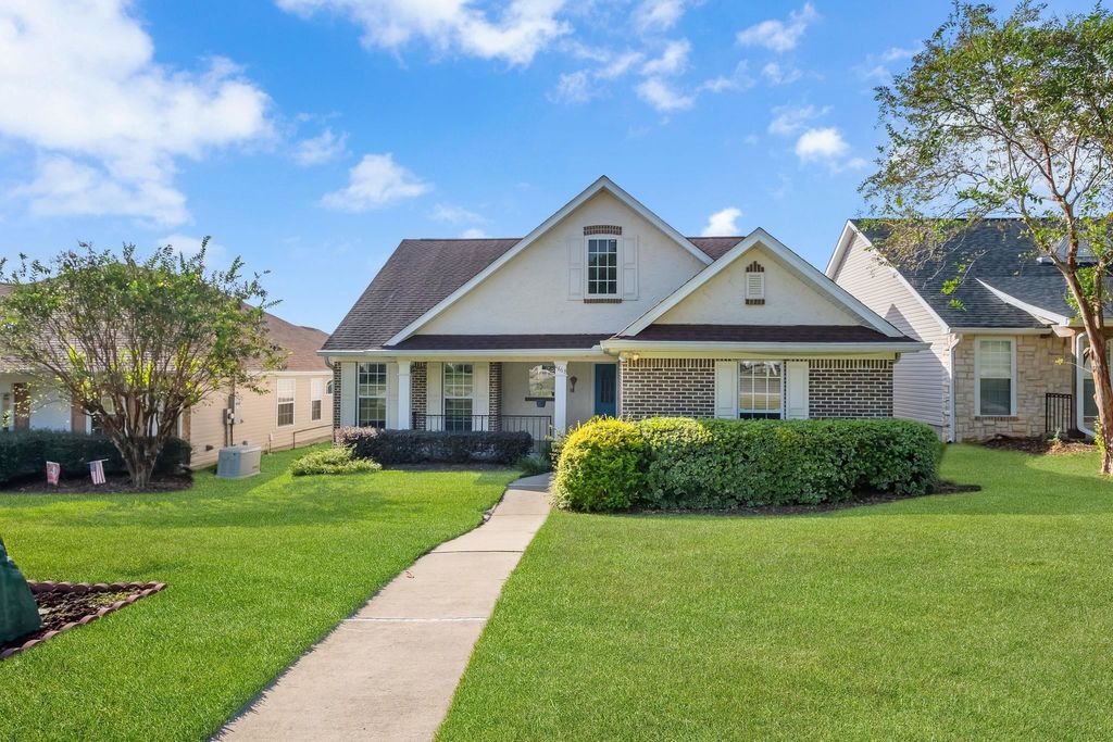 Photo of 4863 Heritage Park Boulevard, Tallahassee, FL 32311 (MLS # 391679)