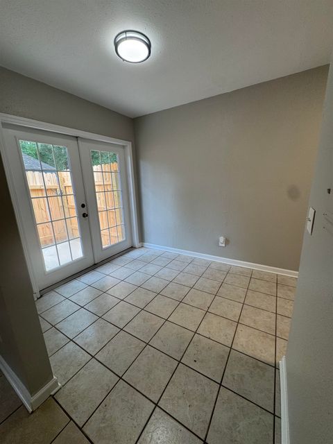 Tiny photo for 820-1 California Street #1, Tallahassee, FL 32304 (MLS # 401239)