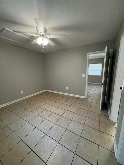 Tiny photo for 820-1 California Street #1, Tallahassee, FL 32304 (MLS # 401239)