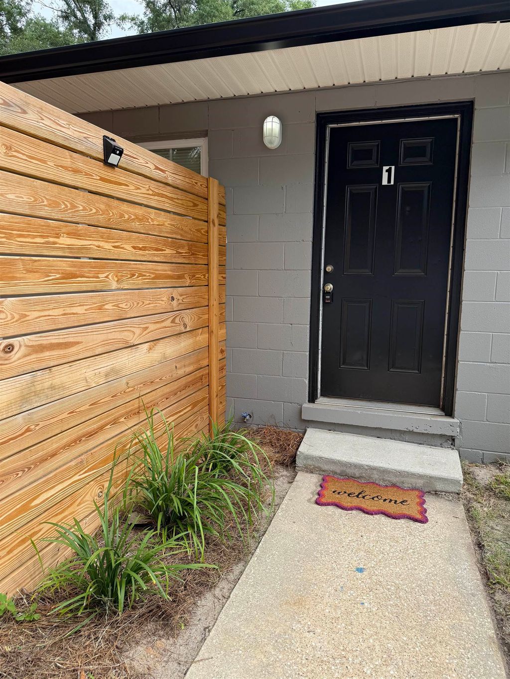 Photo of 820-1 California Street #1, Tallahassee, FL 32304 (MLS # 401239)
