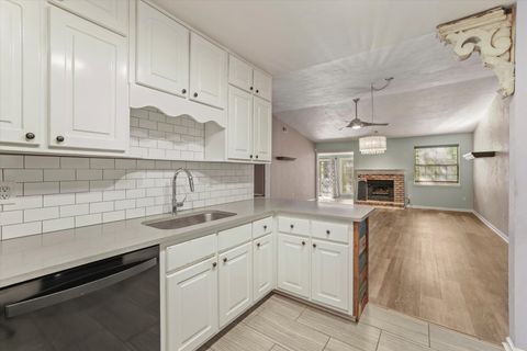 Tiny photo for 3170 Brockton Way Way, Tallahassee, FL 32308 (MLS # 397922)