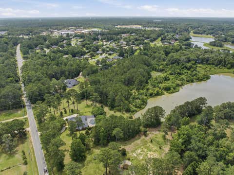 Tiny photo for 1119 BANNERMAN Road, Tallahassee, FL 32312 (MLS # 400878)