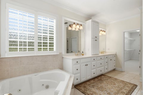 Tiny photo for 1119 BANNERMAN Road, Tallahassee, FL 32312 (MLS # 400878)