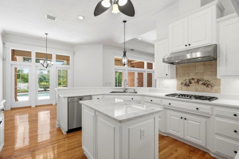 Tiny photo for 1119 BANNERMAN Road, Tallahassee, FL 32312 (MLS # 400878)