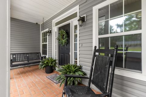 Tiny photo for 1429 Ferzon Way, Tallahassee, FL 32312 (MLS # 401088)