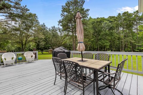 Tiny photo for 1429 Ferzon Way, Tallahassee, FL 32312 (MLS # 401088)