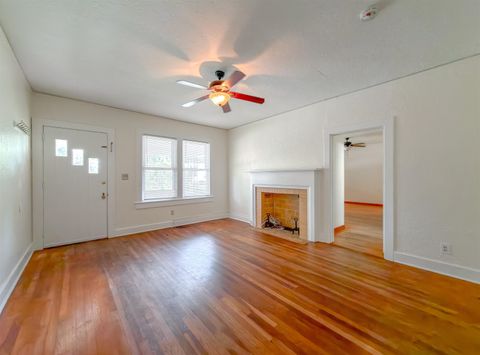 Tiny photo for 1230 Mitchell Avenue, Tallahassee, FL 32303 (MLS # 401077)