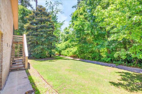 Tiny photo for 3300 HARBOR CLUB Drive, Tallahassee, FL 32308 (MLS # 387898)