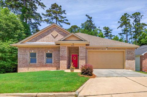 Tiny photo for 3300 HARBOR CLUB Drive, Tallahassee, FL 32308 (MLS # 387898)