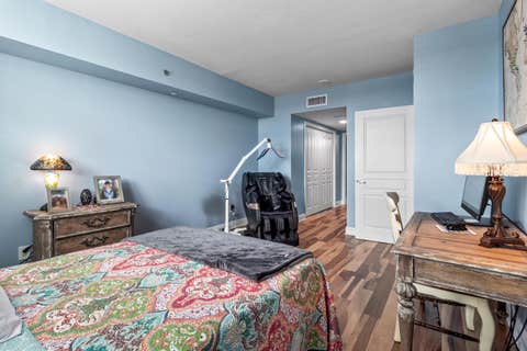 Tiny photo for 300 S Duval #911 Street, Tallahassee, FL 32301 (MLS # 402677)
