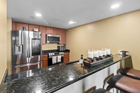 Tiny photo for 300 S Duval #911 Street, Tallahassee, FL 32301 (MLS # 402677)