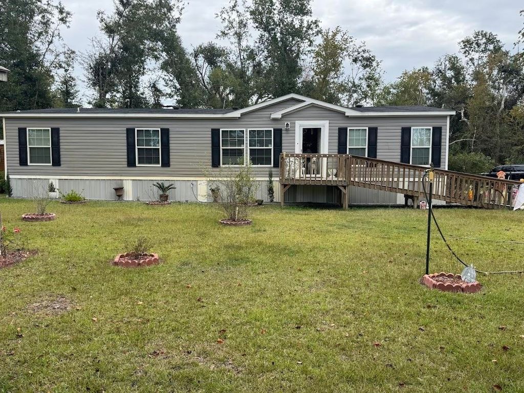 Photo of 2620 N US 221, Perry, FL 32347 (MLS # 393049)