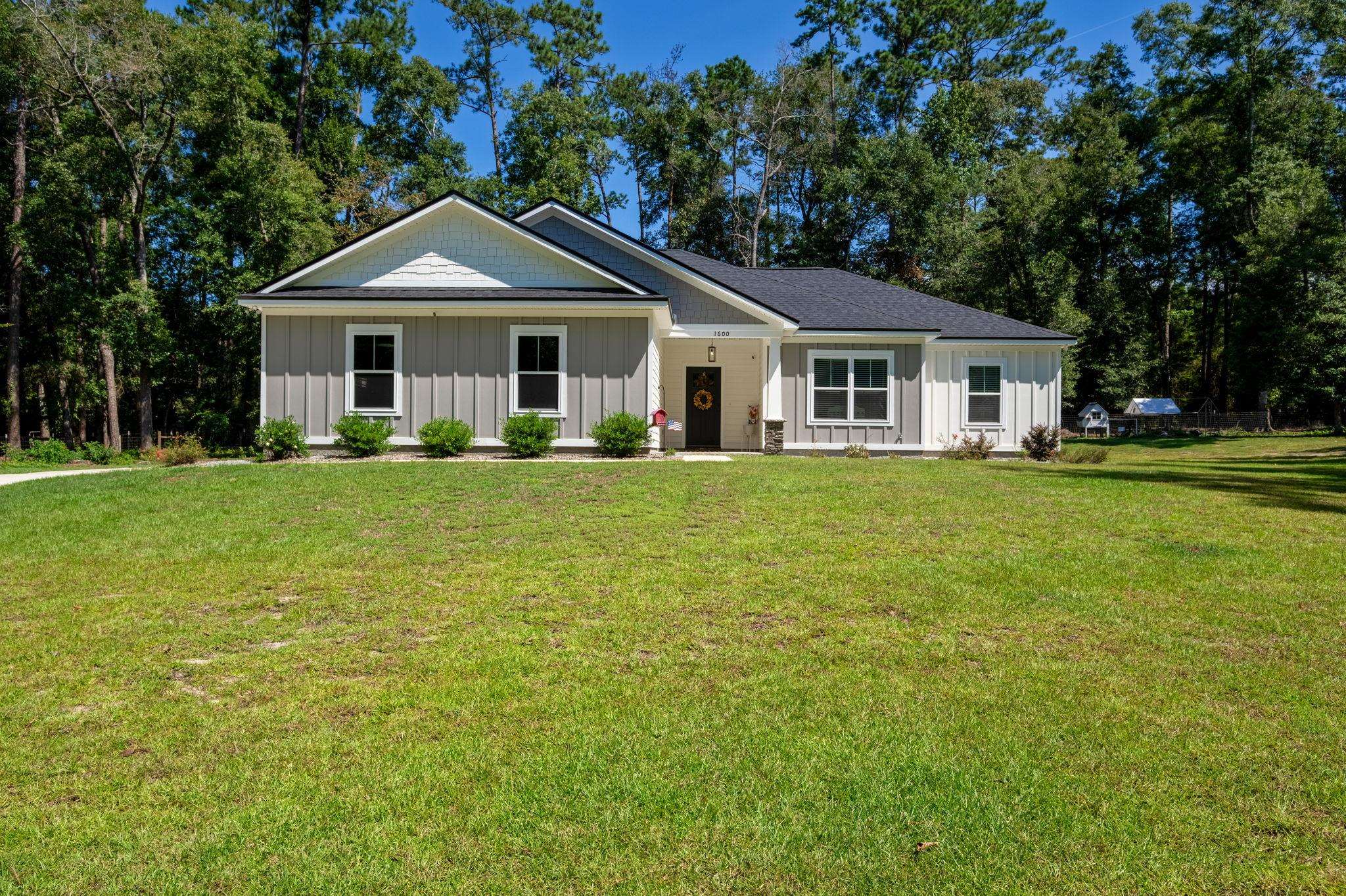1600 BEAVER CREEK Drive