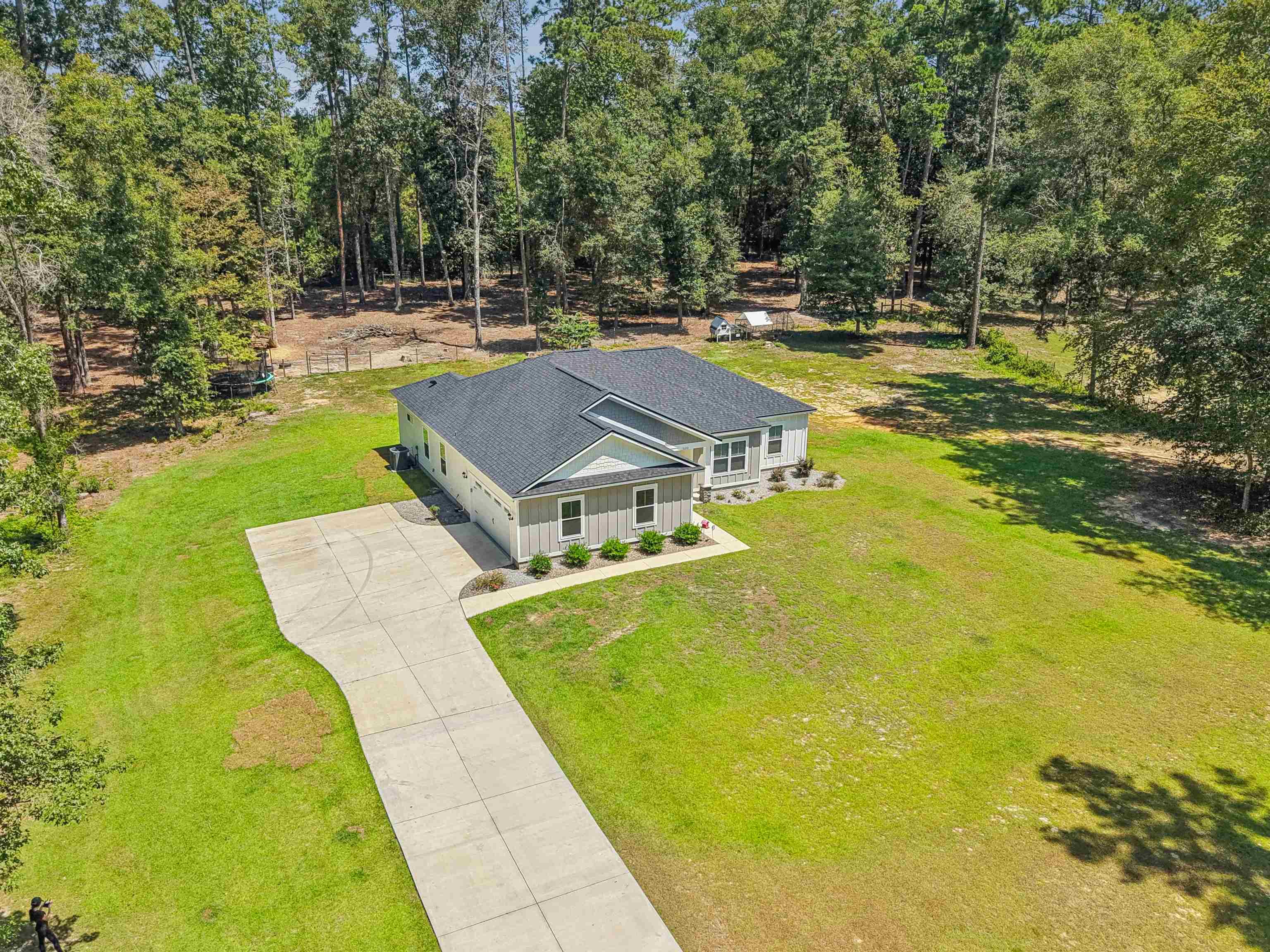 1600 BEAVER CREEK Drive