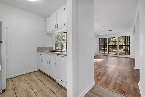 Tiny photo for 2301-A Green Timbers Trail #26, Tallahassee, FL 32304 (MLS # 394678)